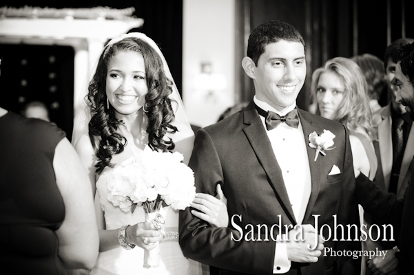 Best Maggiano's Orlando wedding photographer - Sandra Johnson (SJFoto.com)